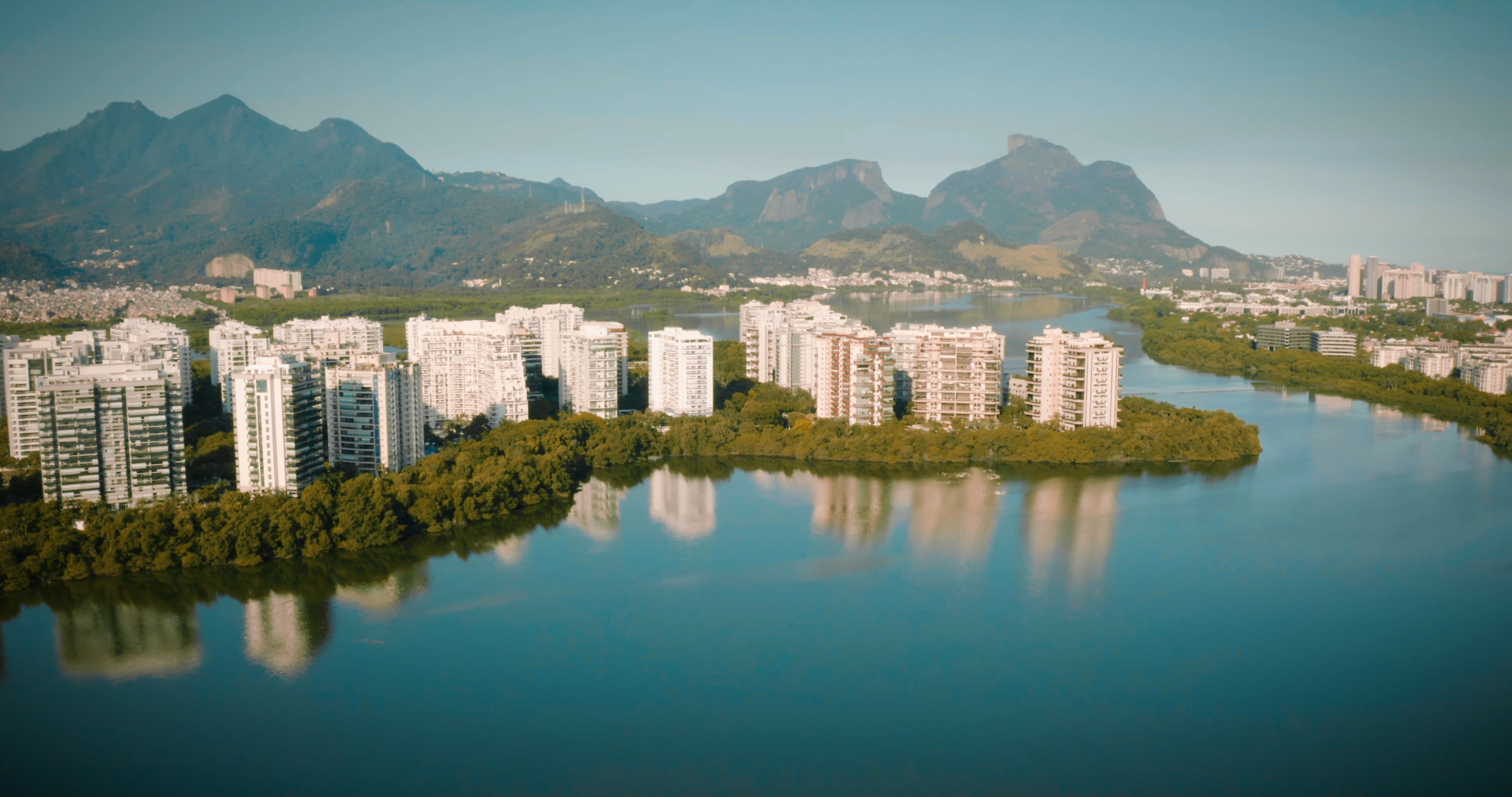Apartamento 3 quartos Península